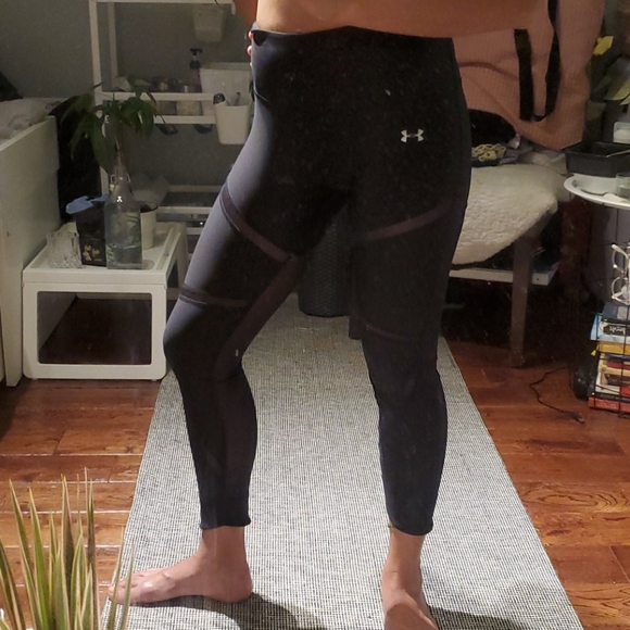 UNDERARMOUR LEGGINGS - Picture 5 of 6